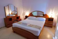 Vila Lejla - Guest houses
