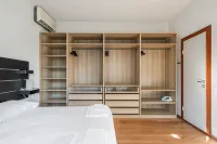 Tagliacozzi Suite - Condos