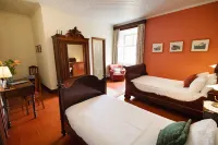 Solar de Lalém Hotels in Povoacao