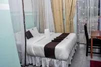 Glamour Apollo Hotel Webuye