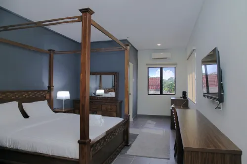 Homestay Ali Imran - parking