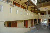 RedDoorz Syariah Near Gor Satria 4 Hôtels à : Purwokerto