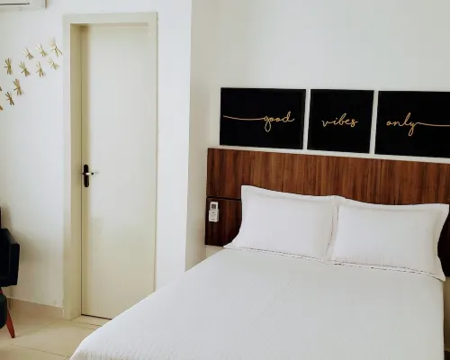ريزيدانشيال كاتارينا Hotels near انجليزيز