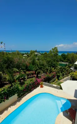 Black River: Villa Turquoise 3Bdr, Sea View