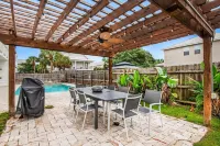 Casa Blanca - Private Pools