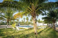 The Palm Bay Club Hotel Lodge - Pools