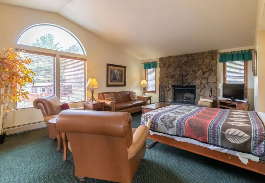 Wildwood Inn - Estes Park, CO