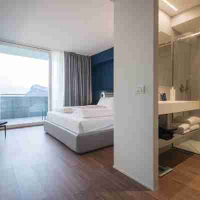 Hoody Active & Happiness Hotel Rooms