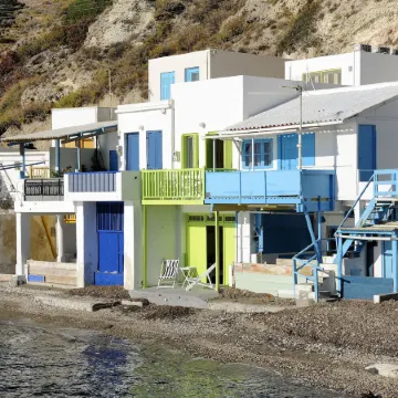 Tsakanos Traditional Sirma