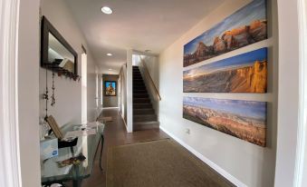 SkyRidge Inn
