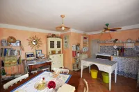 B&B Vento di Rose Hotels in Fermo