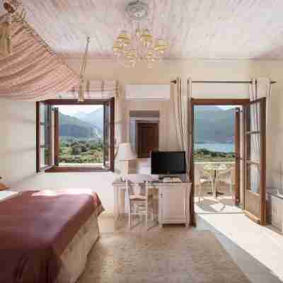 Porto Vitilo Boutique Hotel Rooms