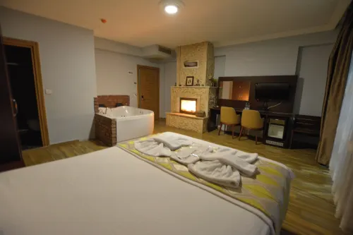 Hill River Hotel