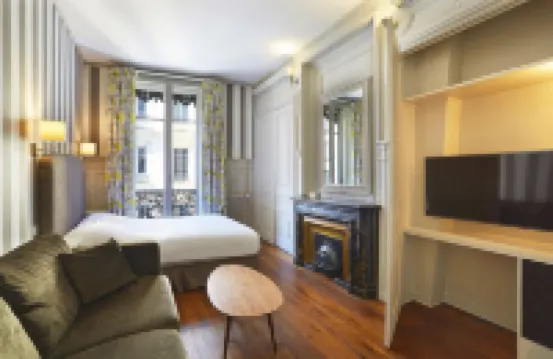 Hôtel Vaubecour - Centre Lyon Ainay - Perrache 古代劇場フルヴィエール周辺のホテル