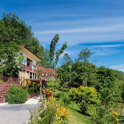 Khao Sok River Home Resort Hotels near แคมป์ปิ้งภูตาจ้อยเขาศก CAMPING AT PHU TA JOY khaosok