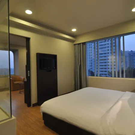 Keys Select by Lemon Tree Hotels, Kochi