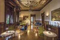 Hotel Laurin Hotels in Salo