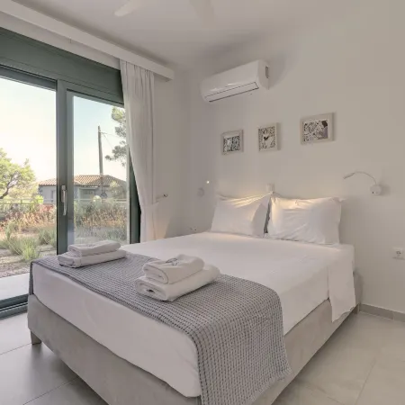 Ouzo Stone House 2 with Private Pool
