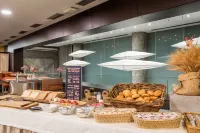Hotel Madanis - sarapan