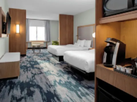 แฟร์ฟิลด์ อินน์แอนด์สวีทส์ บายแมริออท โรโนค เซเลม โรงแรมในเซเลม