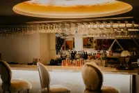 Hotel Napa Suites (Adults Only) - bar