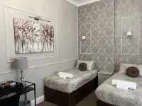 Tanes Hotel Hotels in Adamsdown