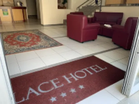 팰리스 호텔 지오이아 타우로