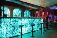 Duqqan Deluxe Hotel - bar