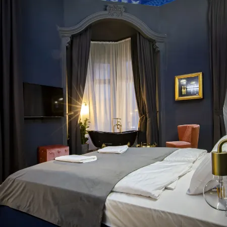 Noble Boutique Hotel - Adults Only