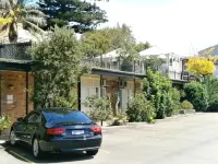 Ultimate Apartments Bondi Beach - parking