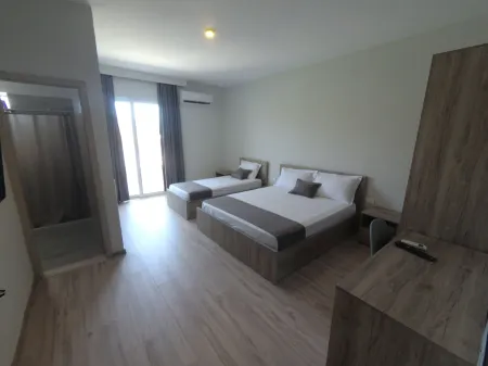 Hotel Vila Nino Отели рядом с достопримечательностью «Берат Касл»