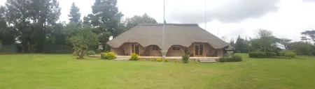 African Flair Country Lodge