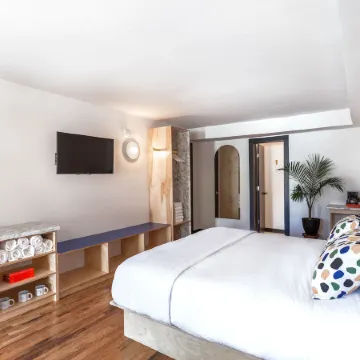 The Iris Motel Отели рядом с достопримечательностью «Университет Липскомба»