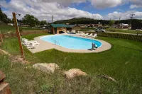 Rock Crest Lodge & Cabins - Uima-altaat