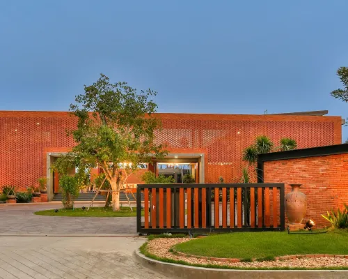 แสนสุนทรี โรงแรมในอำเภอเมืองลำพูน