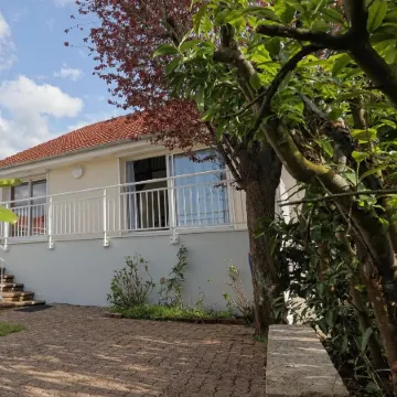Proche Centre, Gare, Parc, Parking by Maison Bonhage