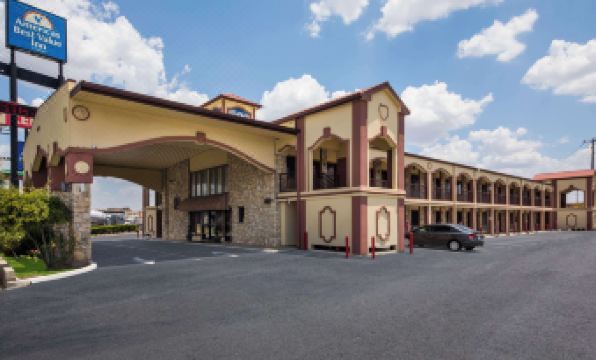 Americas Best Value Inn Buda