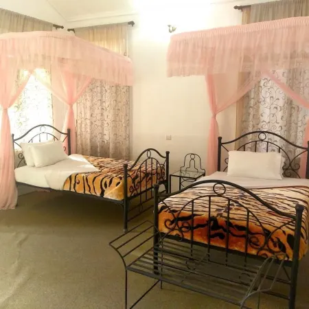 Green Hills Lodge