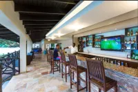 Blue Waters Inn - ที่มีบาร์