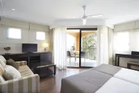 Insotel Fenicia Prestige Suites & Spa - บริการรถรับส่ง