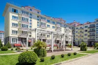Barhatnyie Sezonyi Semeyniy Kvartal Hotel