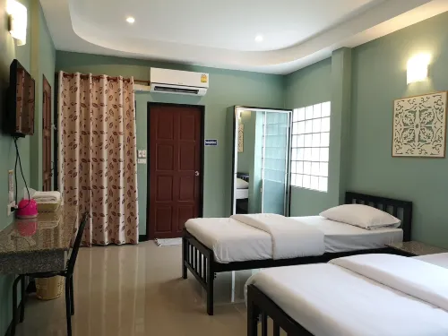 Huaisai Hotel Hotels in Amphoe Nong Khae
