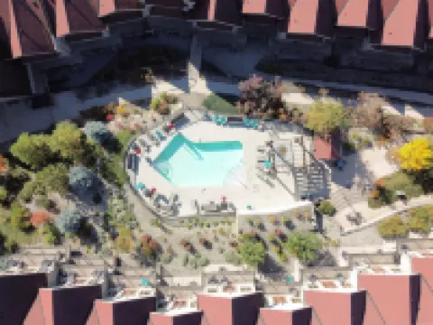 The Castle at Swan Lake Hotels in North Okanagan