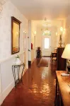 Hotel la Villa Fleurie فنادق في Aloxe-Corton