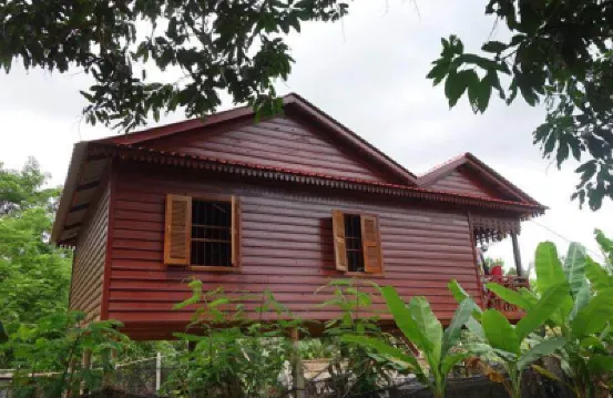 Authentic Cambodian Angkor Cottage Hotels near Bak Kheng Mountain