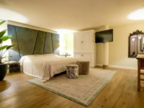 Hotel Keyser Breda Hotels in Breda