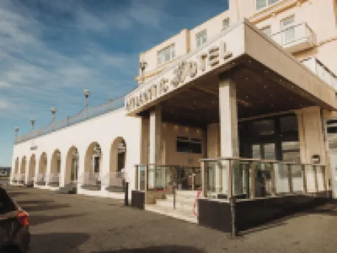 Atlantic Hotel Newquay Hotels near Watergate Bay