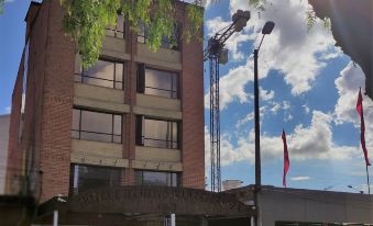 Hotel Ejecutivo Av la Esperanza