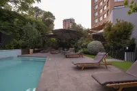 Hotel Director Vitacura - ที่มีสระว่ายน้ำ