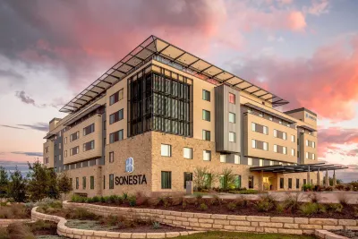 Sonesta Bee Cave Austin Hill Country فنادق في Barton Creek